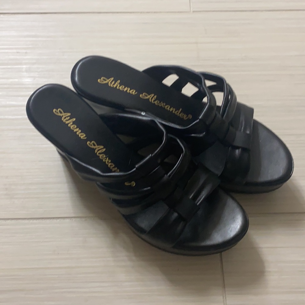 Black Wedges - Picture 2 of 4